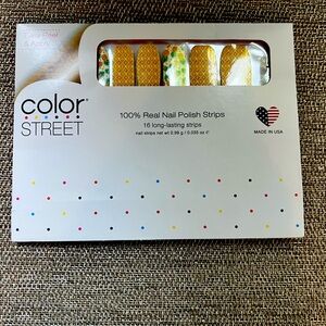 New unopened Color street pineapple theme.